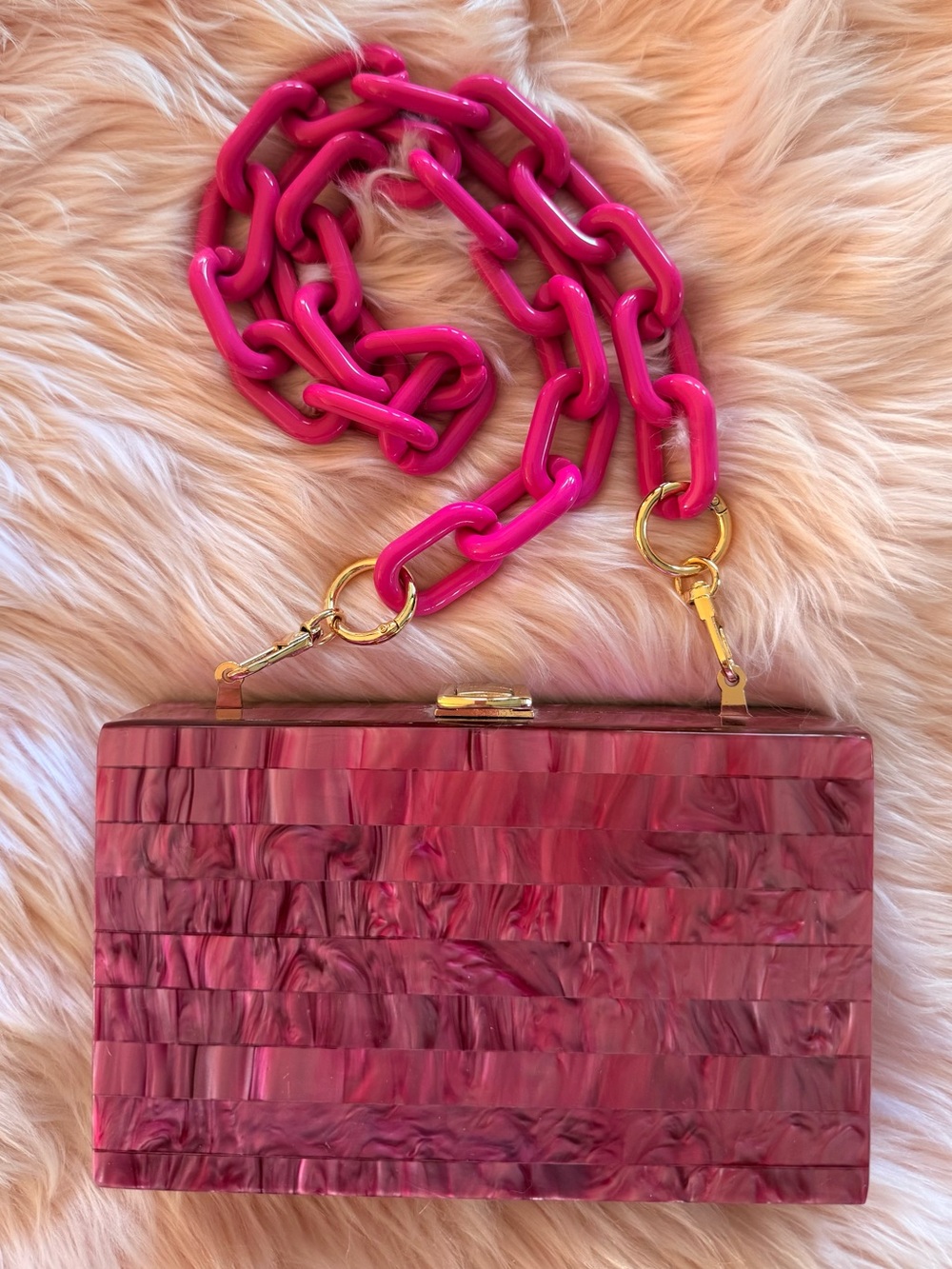 Closet Rehab Original Magenta Ice Crack Acrylic Clutch Box With Chunky Strap